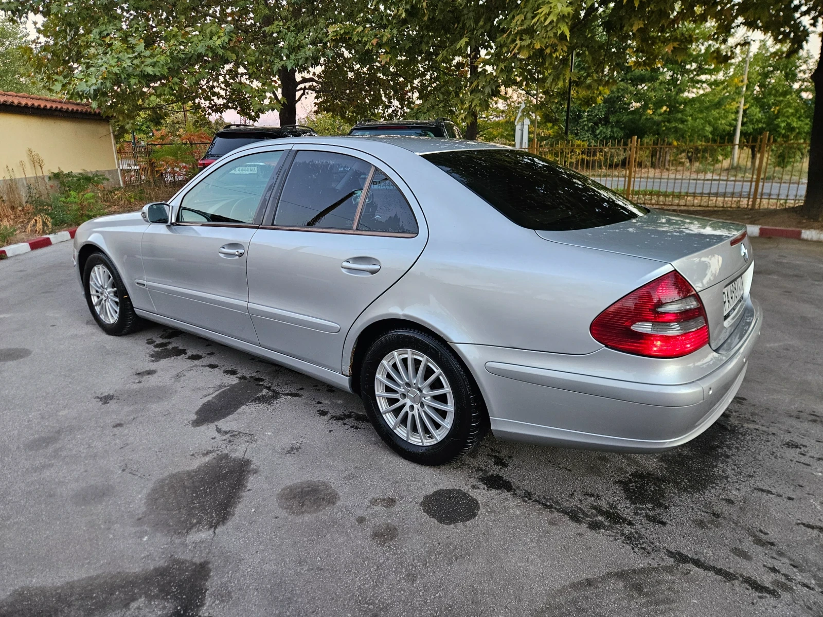 Mercedes-Benz E 220 ЛИЗИНГ - изображение 3