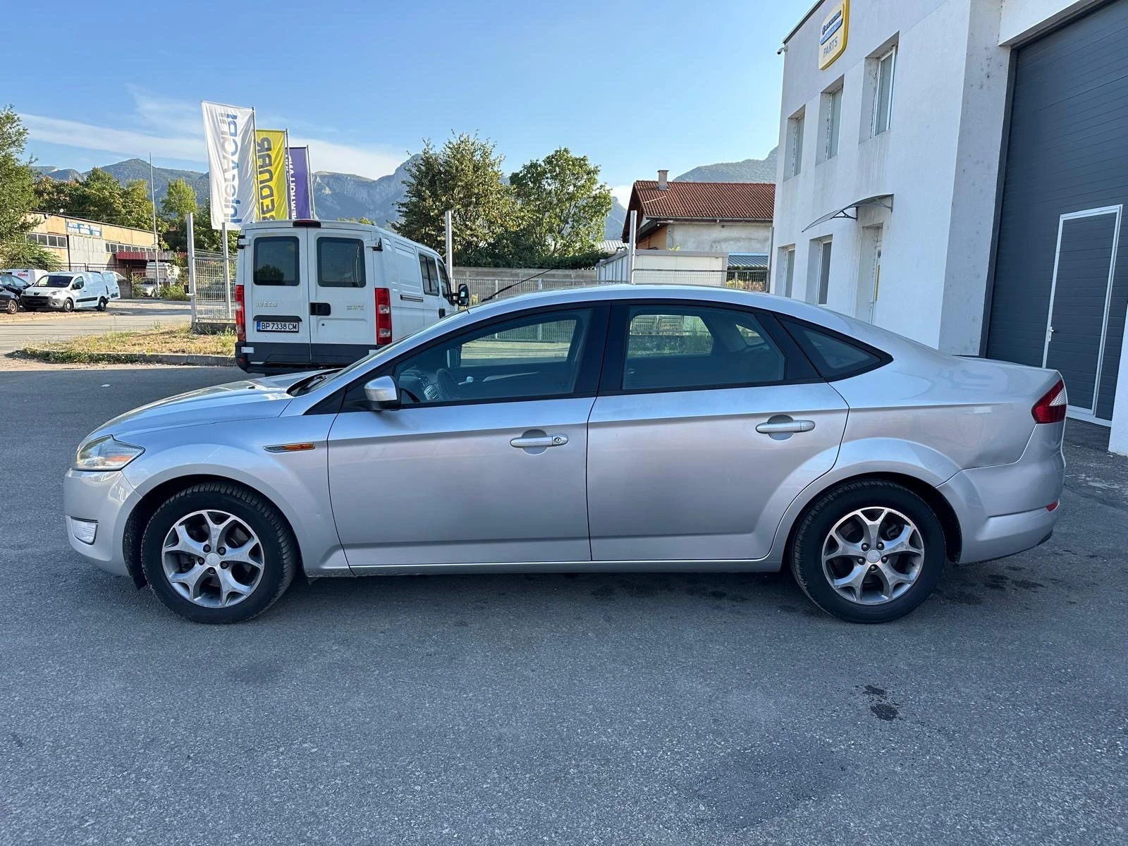 Ford Mondeo 2.0TDCi 2008 - изображение 2