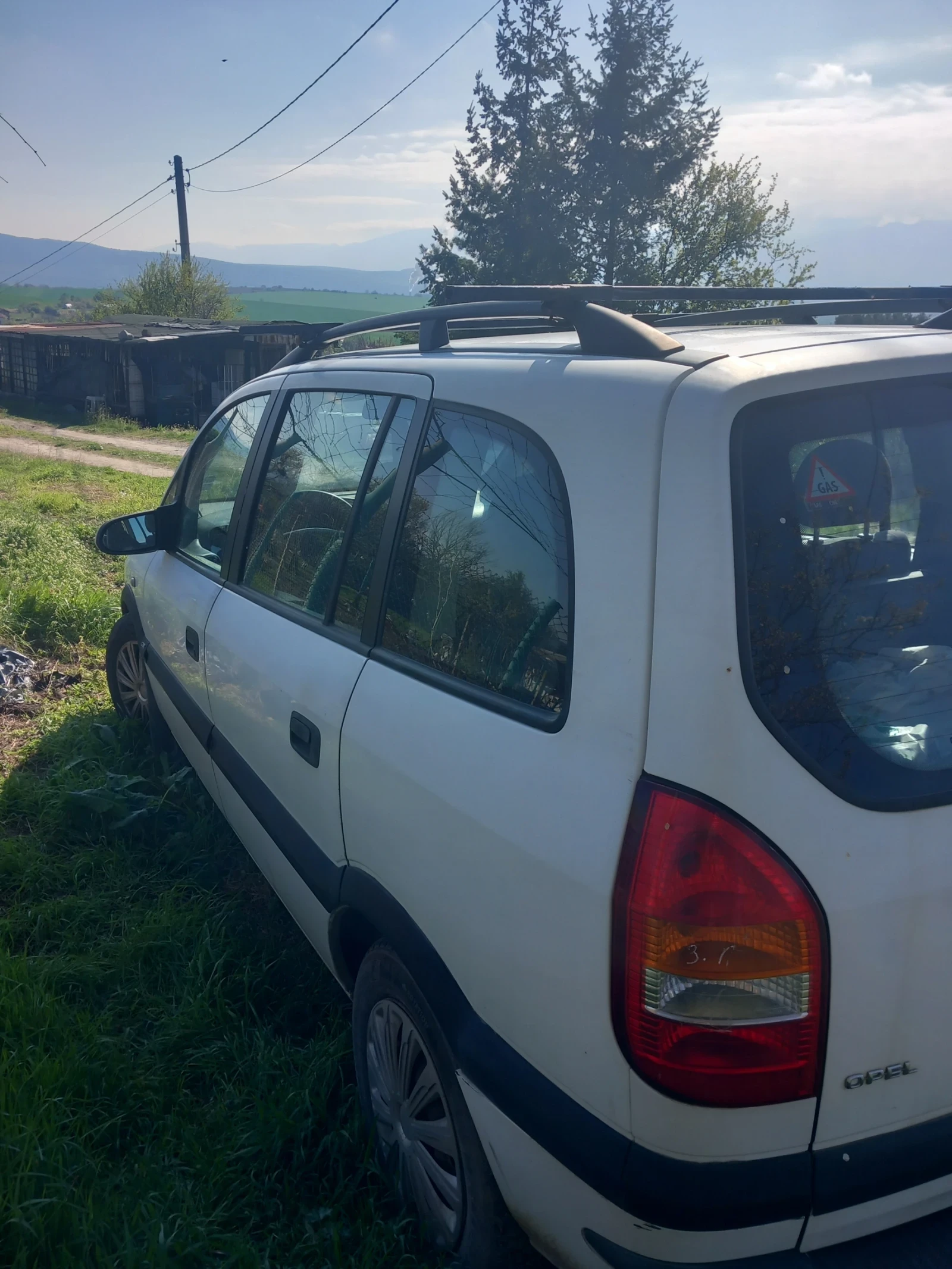 Opel Zafira  - изображение 4