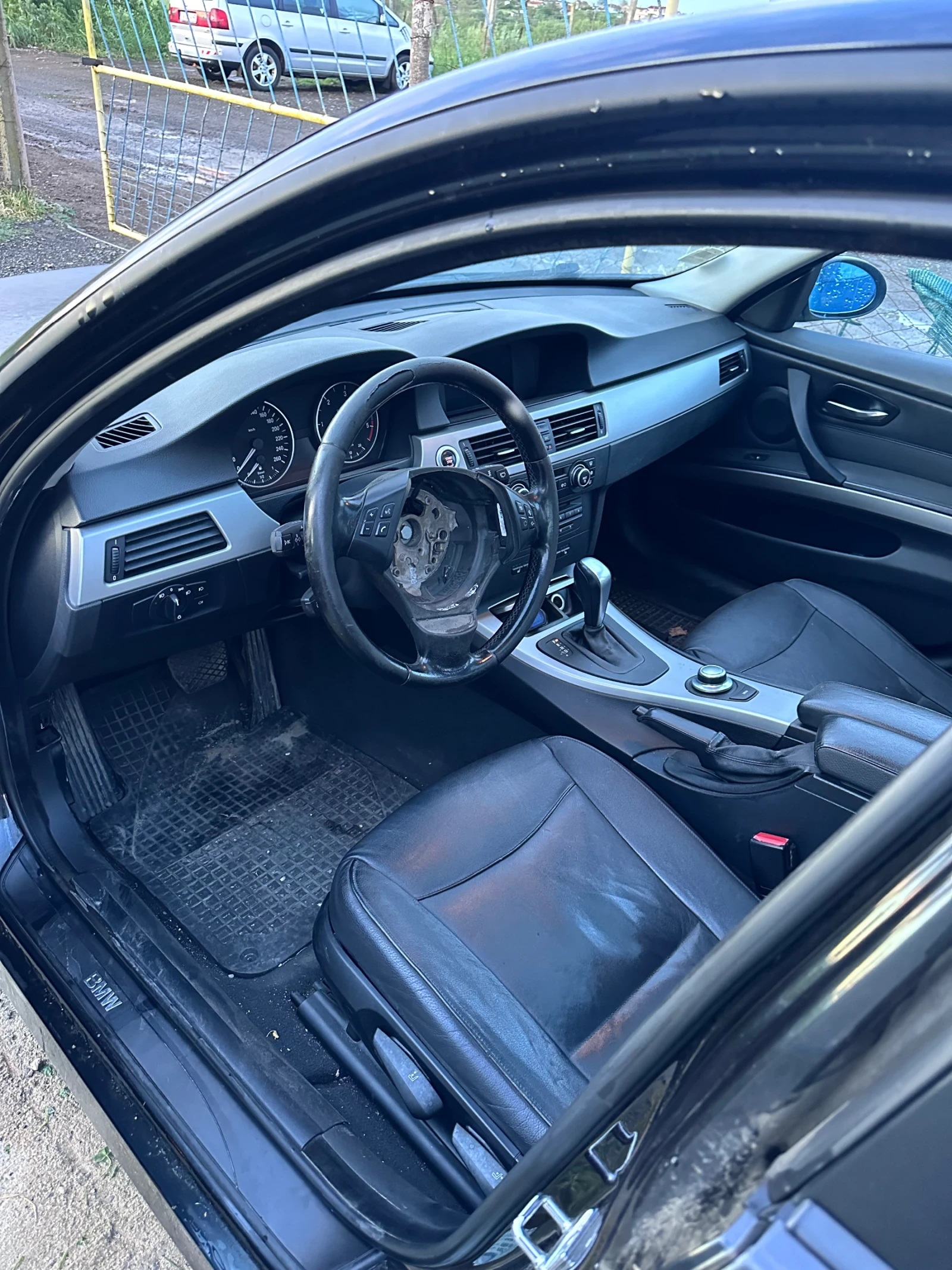 BMW 320 2.0Д 163 - изображение 4