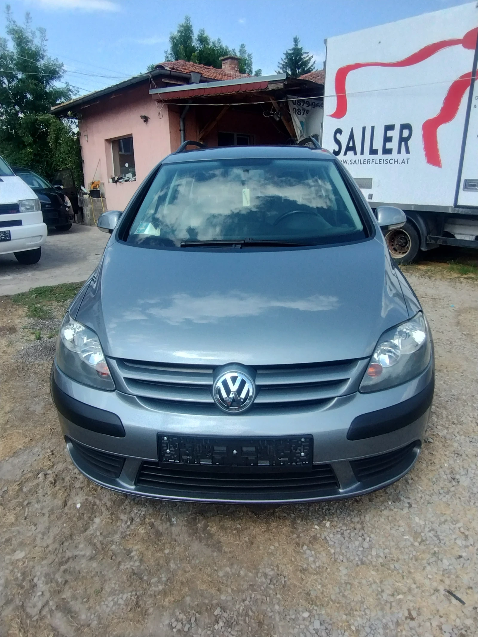 VW Golf Plus 1.9 TDI 105 hp АВТОМАТИК  - изображение 3