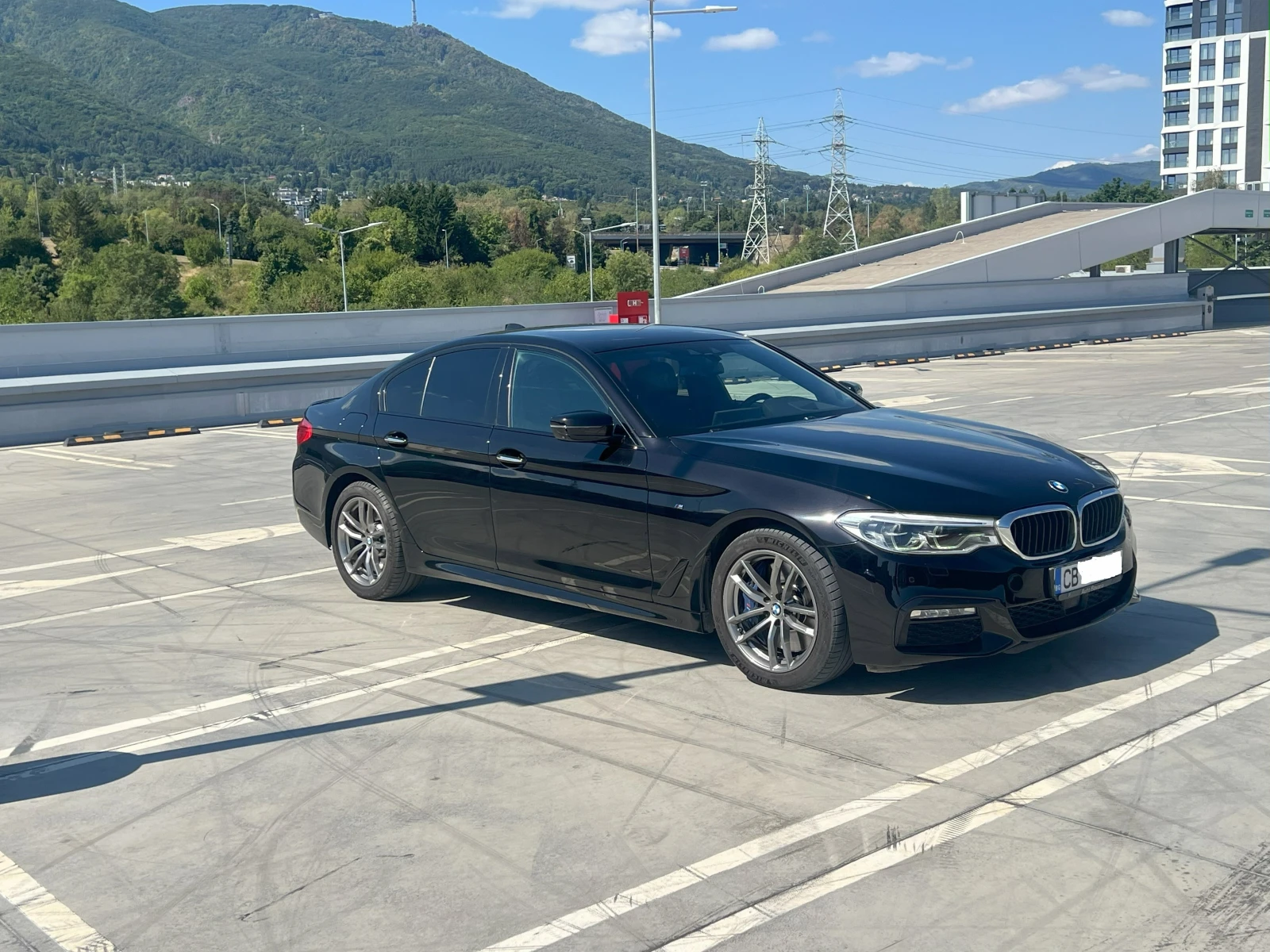 BMW 540 d MSport Individual Закупена от БМВ в България  - изображение 2