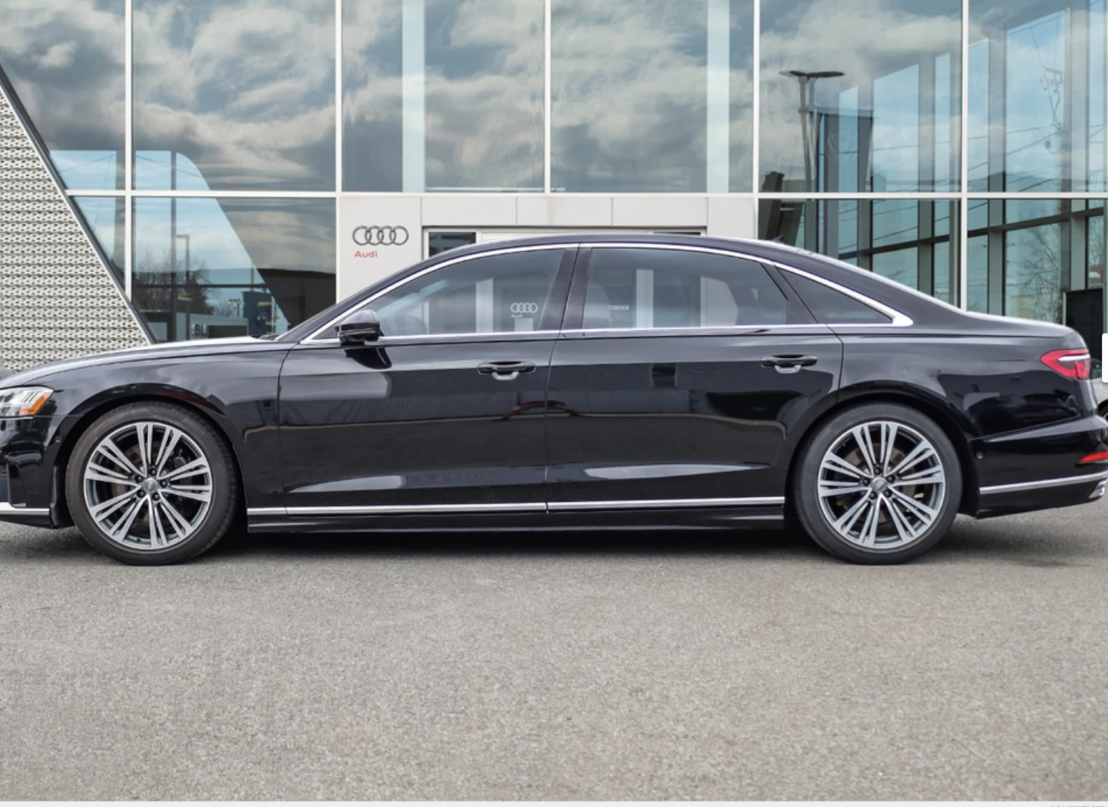 Audi A8 Long, BO* , масажи, обдухване, drive select, дистр - изображение 5