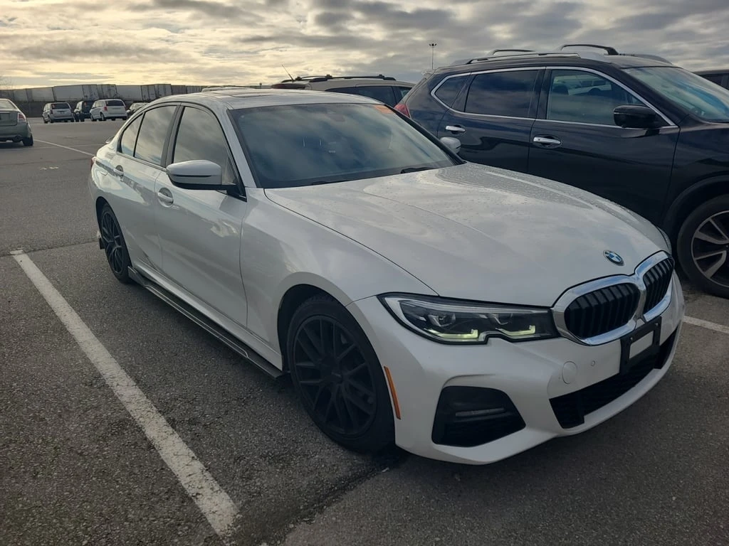 BMW 330 * 330I XDRIVE * CARFAX * ЦЕНА ДО БГ - изображение 2