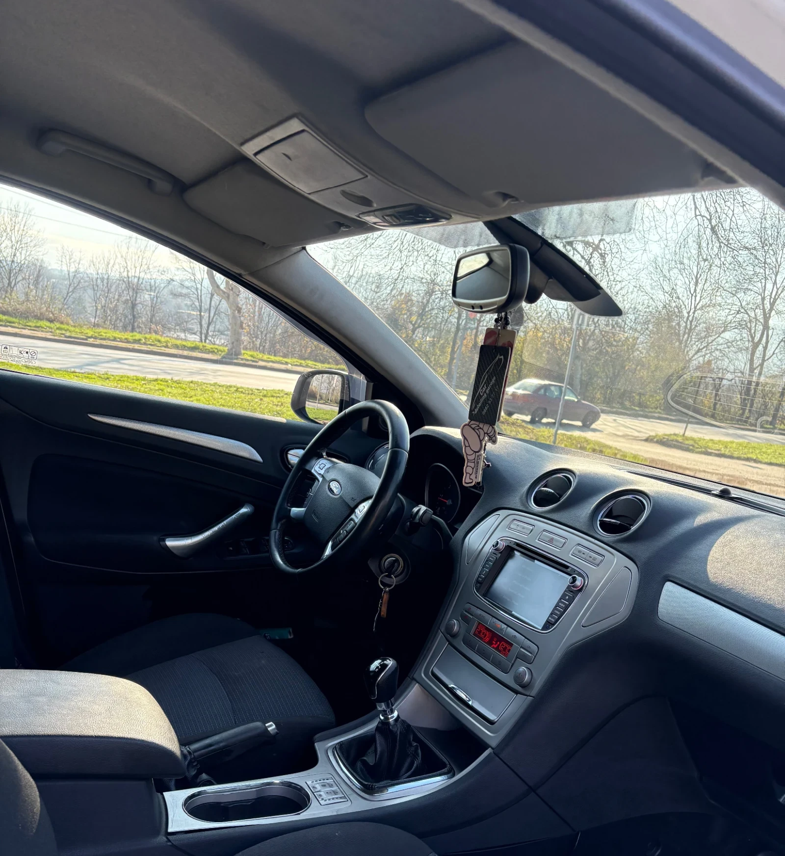 Ford Mondeo 2.2 HDI - изображение 6