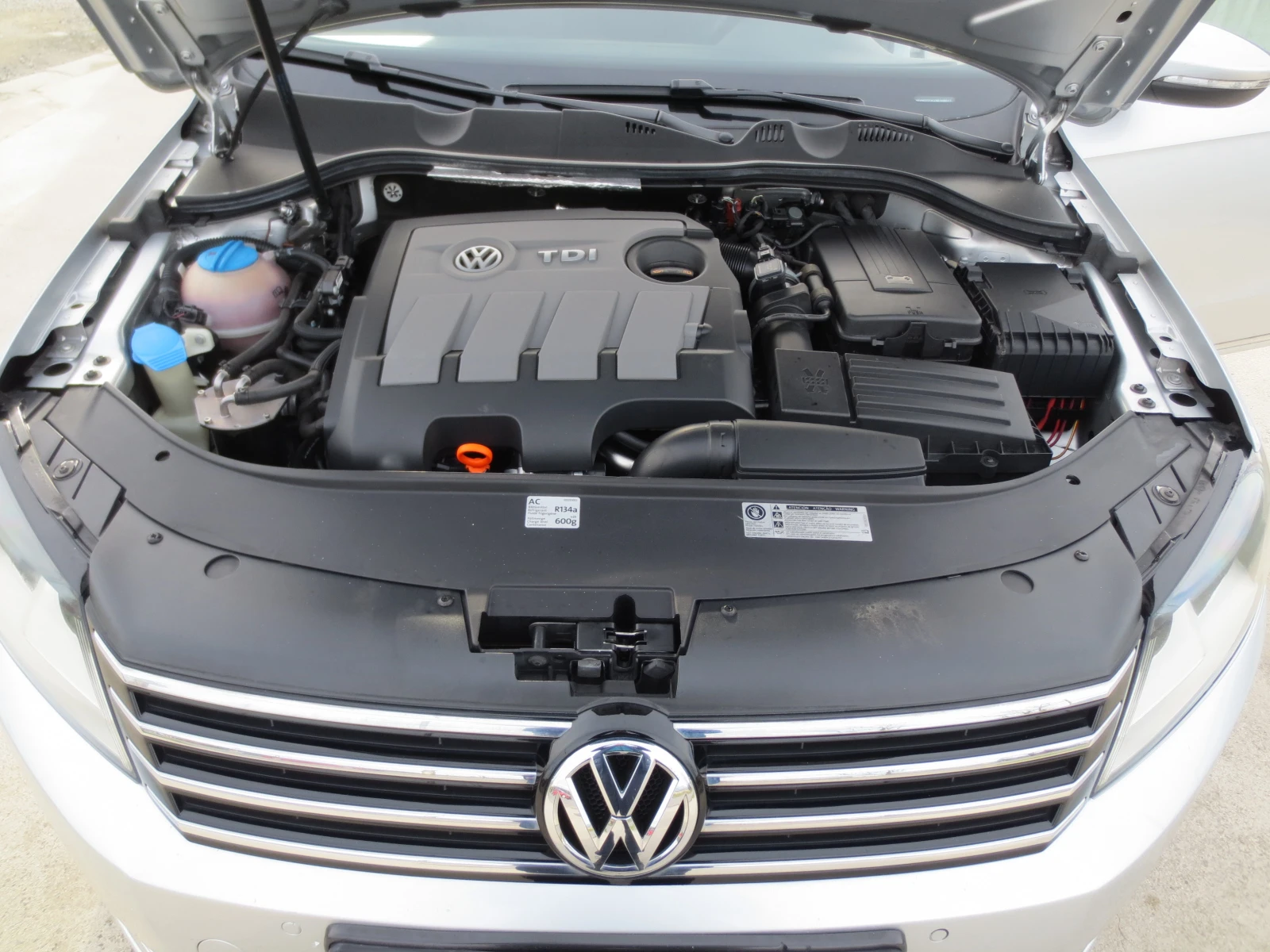 VW Passat 1.6 TDI | Mobile.bg � ����������� 17