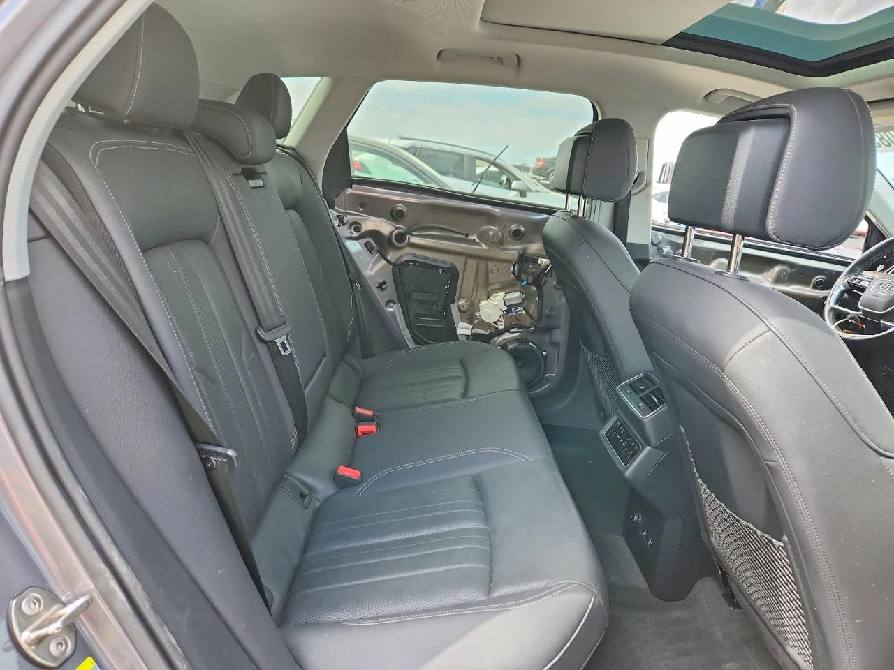 Audi E-Tron Premium Plus | Mobile.bg � ����������� 11