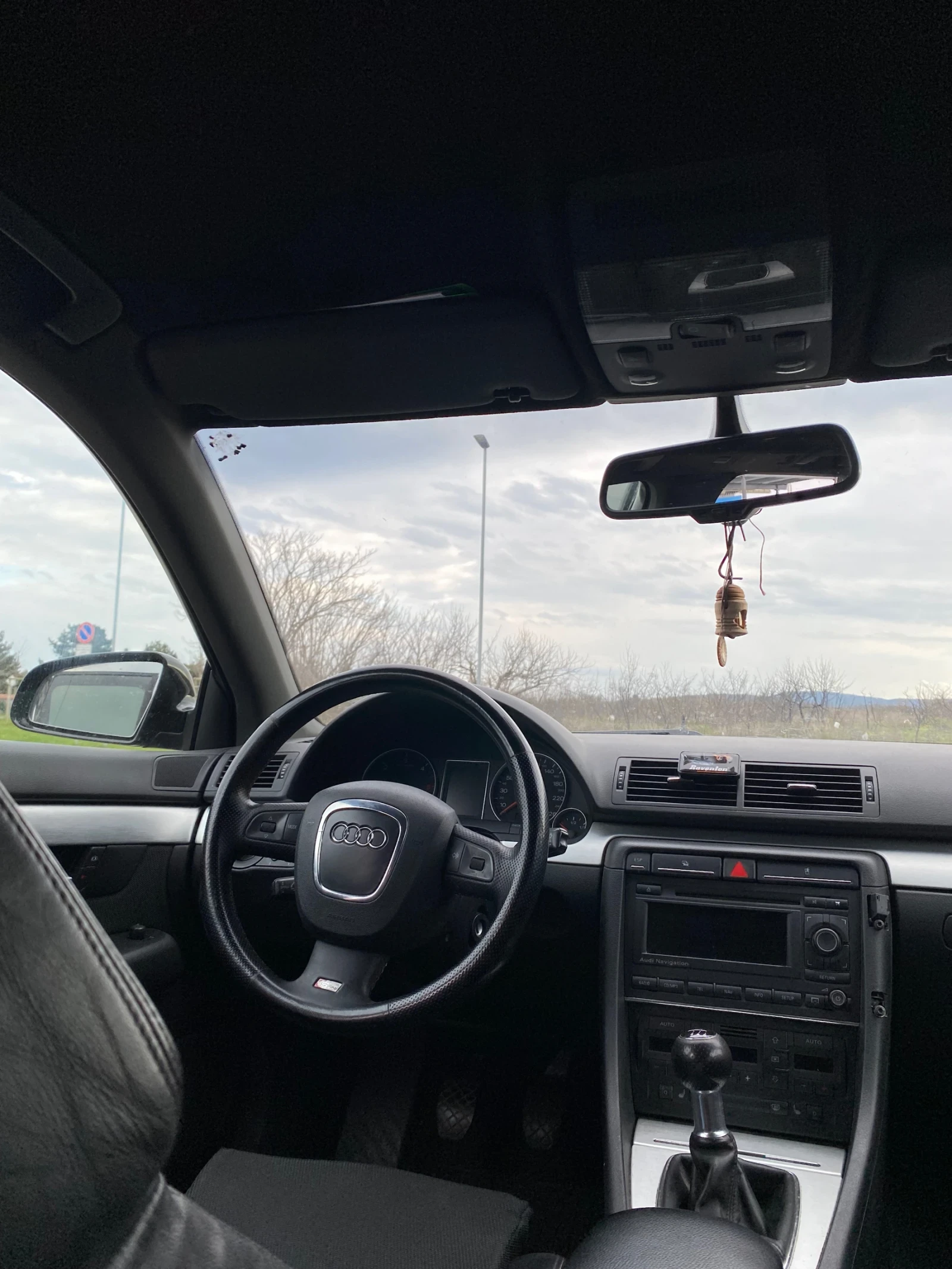 Audi A4 2.0 D BPW S-line Швейцария, снимка 13 - Автомобили и джипове - 54116100