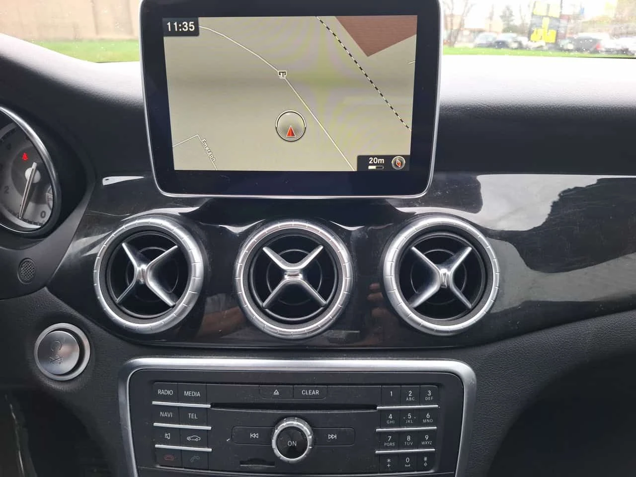 Mercedes-Benz CLA 250 * 4MATIC * 2 КЛЮЧА * КАМЕРА * ПОДГРЕВ * NAVI, снимка 9 - Автомобили и джипове - 54380694