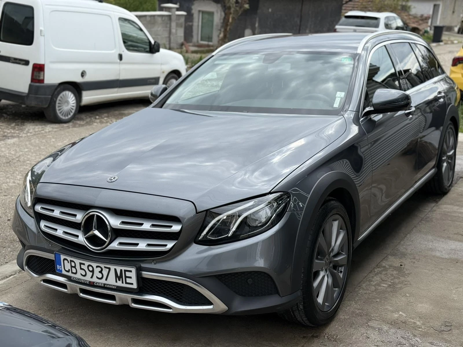 Mercedes-Benz E 220 Mercedes-Benz E 220 AllTerrain 4MATIC-MULTIBEAM LE