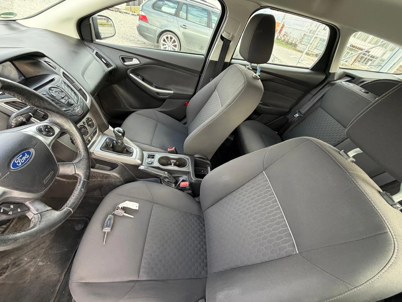 Ford Focus 1.5 Ecoboost, снимка 3 - Автомобили и джипове - 54515298