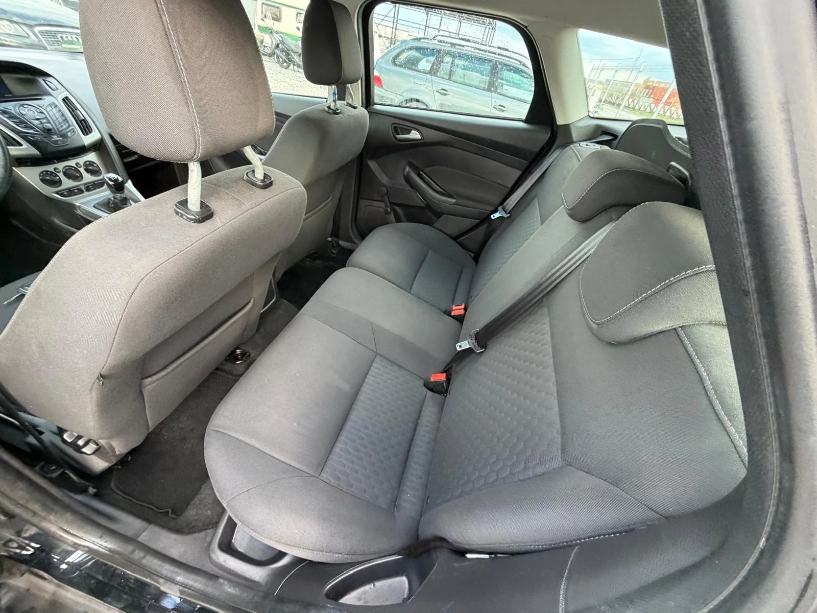 Ford Focus 1.5 Ecoboost, снимка 4 - Автомобили и джипове - 54515298