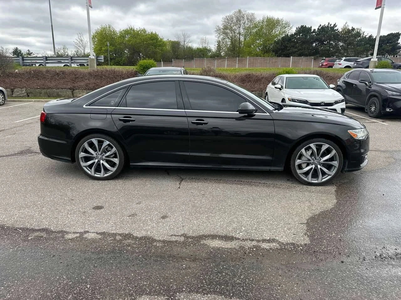 Audi A6 3.0 T * BOSE* ДИСТРОНИК* 360 КАМЕРА* ОБДУХВАНЕ* , снимка 4 - Автомобили и джипове - 54549585
