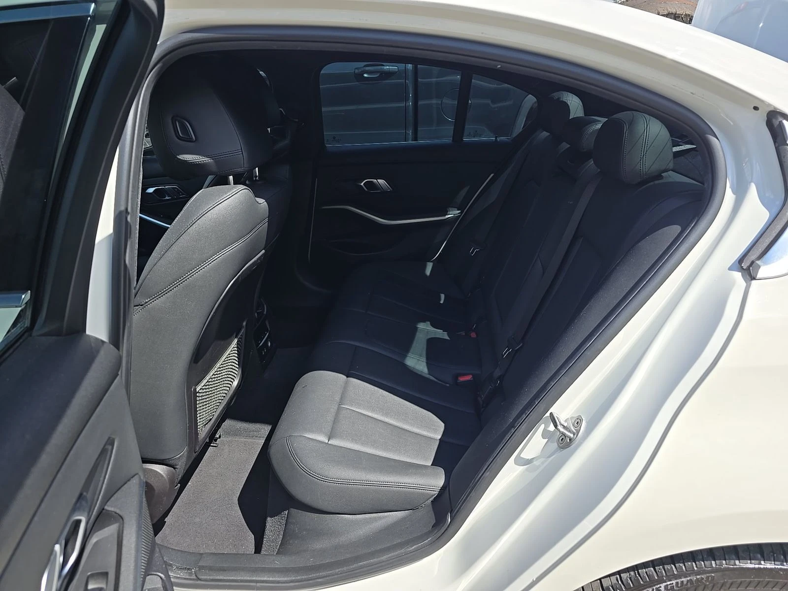 BMW 330 i Sport Line | Mobile.bg � ����������� 12