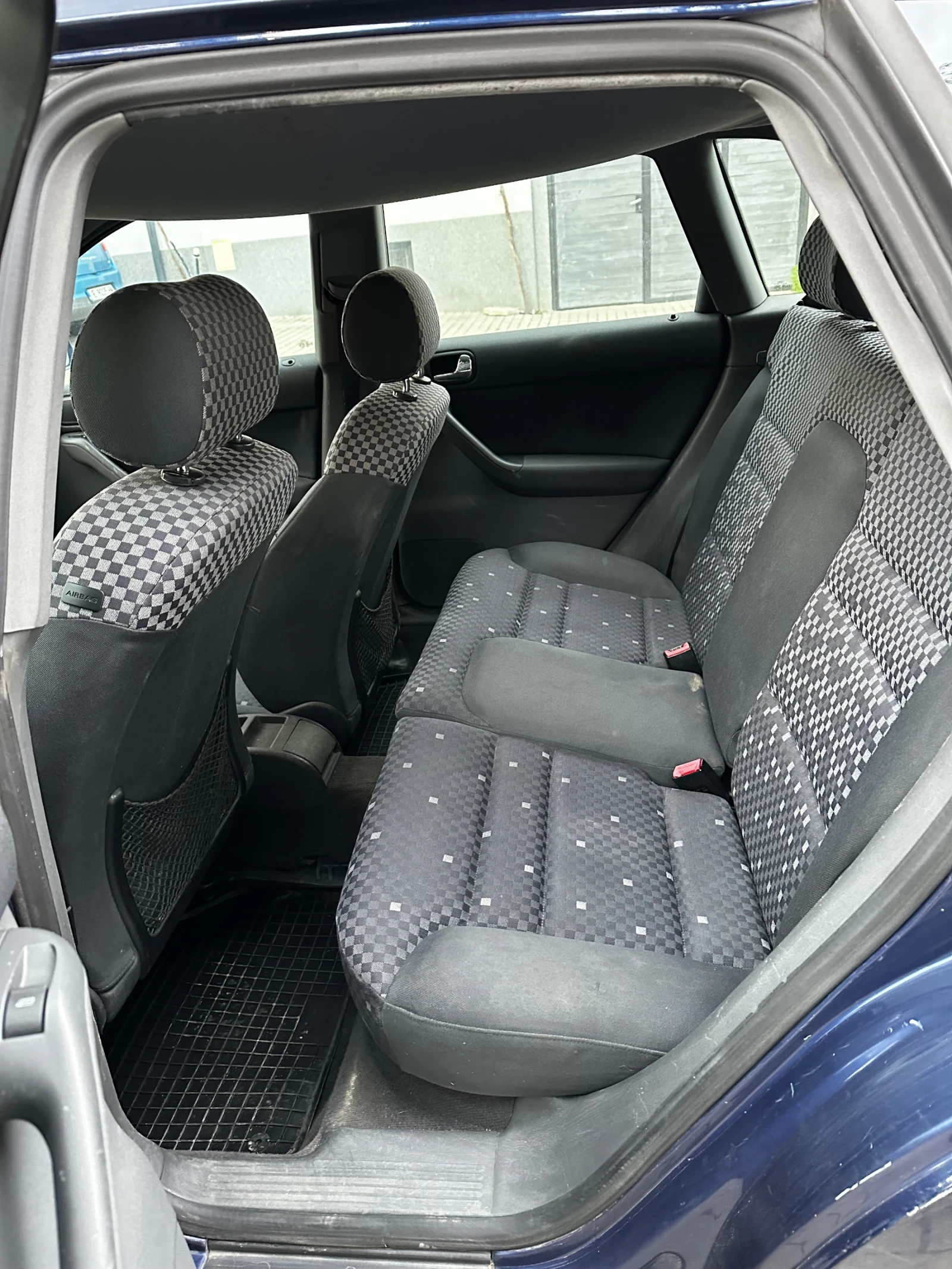 Audi A3 1.9 tdi 110кс, снимка 8 - Автомобили и джипове - 54646055