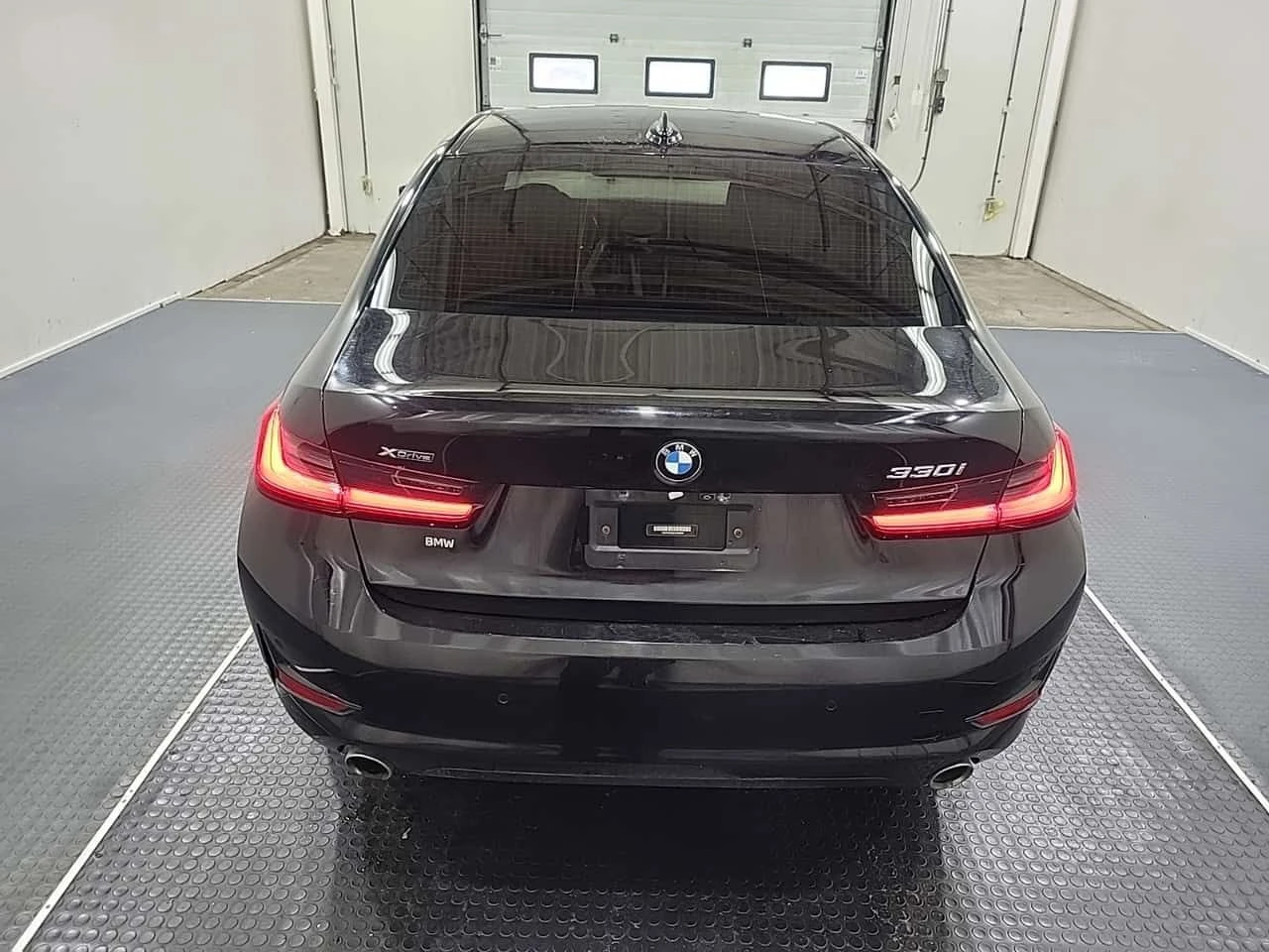 BMW 330 * CARFAX * АВТОКРЕДИТ БЕЗ ПЪРВОНАЧАЛНА ВНОСКА * , снимка 5 - Автомобили и джипове - 54676426