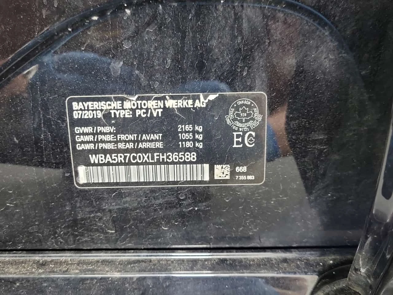 BMW 330 * CARFAX * АВТОКРЕДИТ БЕЗ ПЪРВОНАЧАЛНА ВНОСКА * , снимка 16 - Автомобили и джипове - 54676426