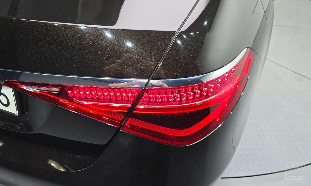 Mercedes-Benz S 350 ПОДГРЕВ* ОБДУХВАНЕ* НАВИГАЦИЯ* 360 КАМЕРА, снимка 14 - Автомобили и джипове - 54833906