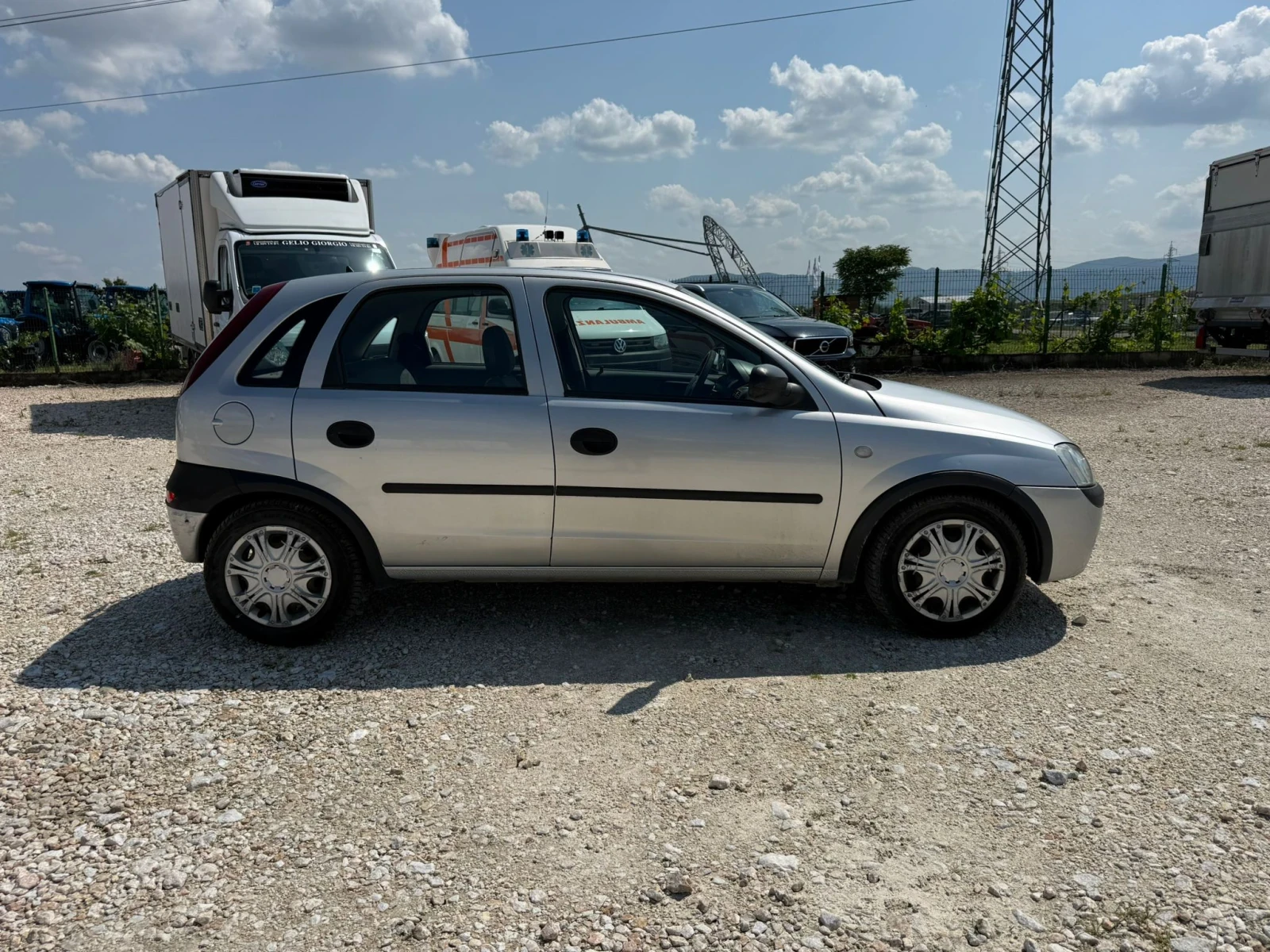 Opel Corsa 1.7D, снимка 4 - Автомобили и джипове - 54903323