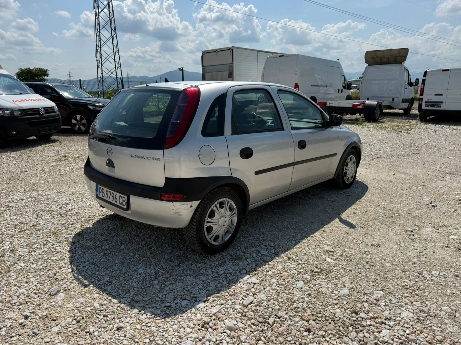 Opel Corsa 1.7D, снимка 5 - Автомобили и джипове - 54903323