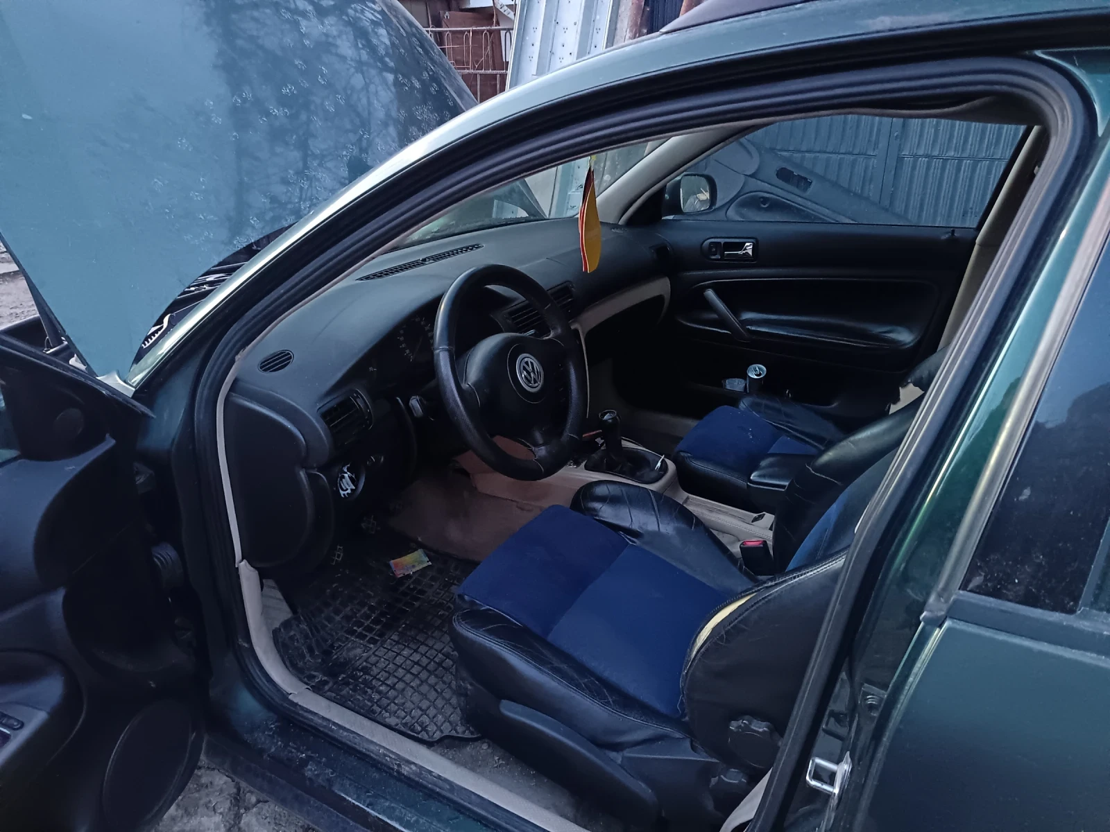 VW Passat, снимка 7 - Автомобили и джипове - 54909525