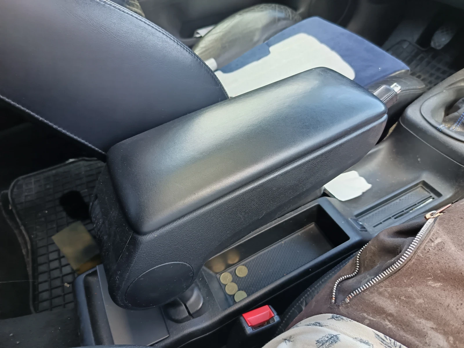 VW Passat, снимка 10 - Автомобили и джипове - 54909525