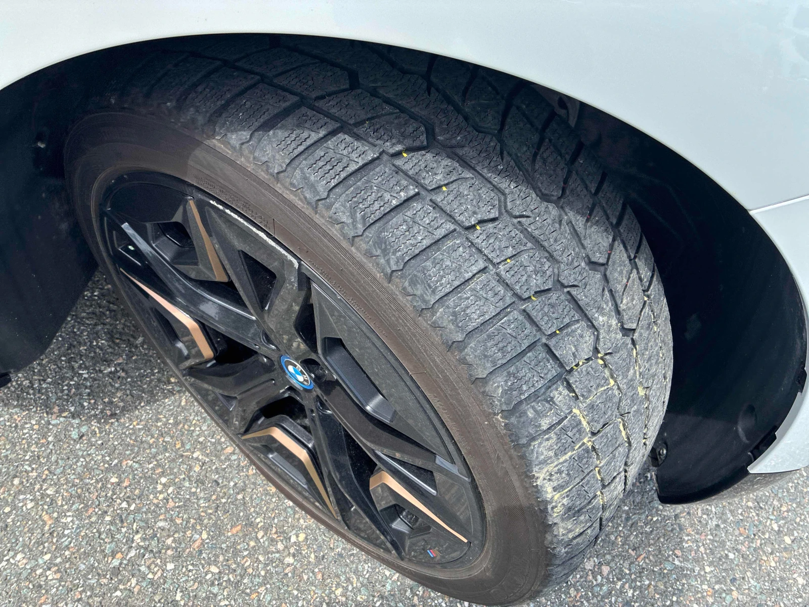 BMW iX M60* xDrive* CARFAX | Mobile.bg � ����������� 10