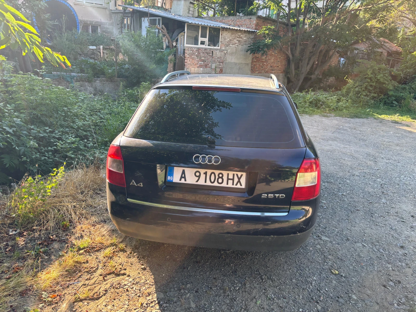 Audi A4 2.5 TDI, снимка 9 - Автомобили и джипове - 55165329