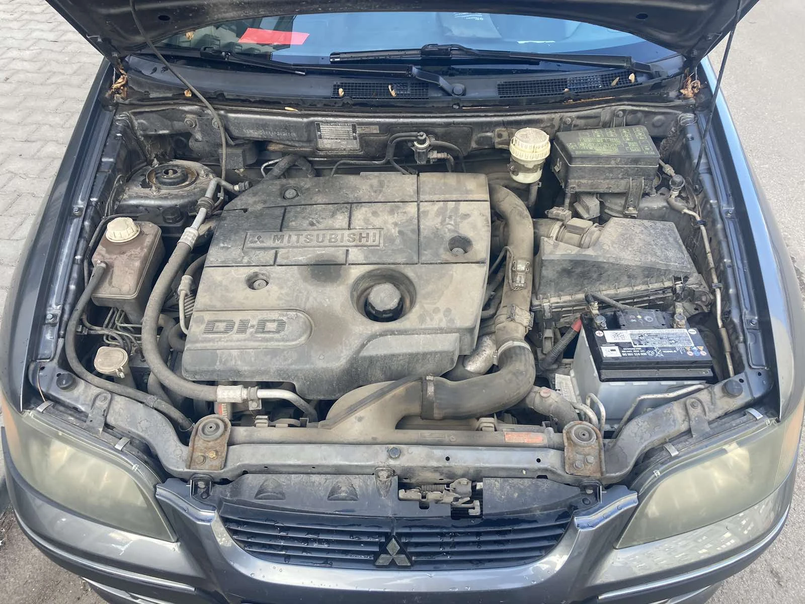 Mitsubishi Space star, снимка 4 - Автомобили и джипове - 55535398