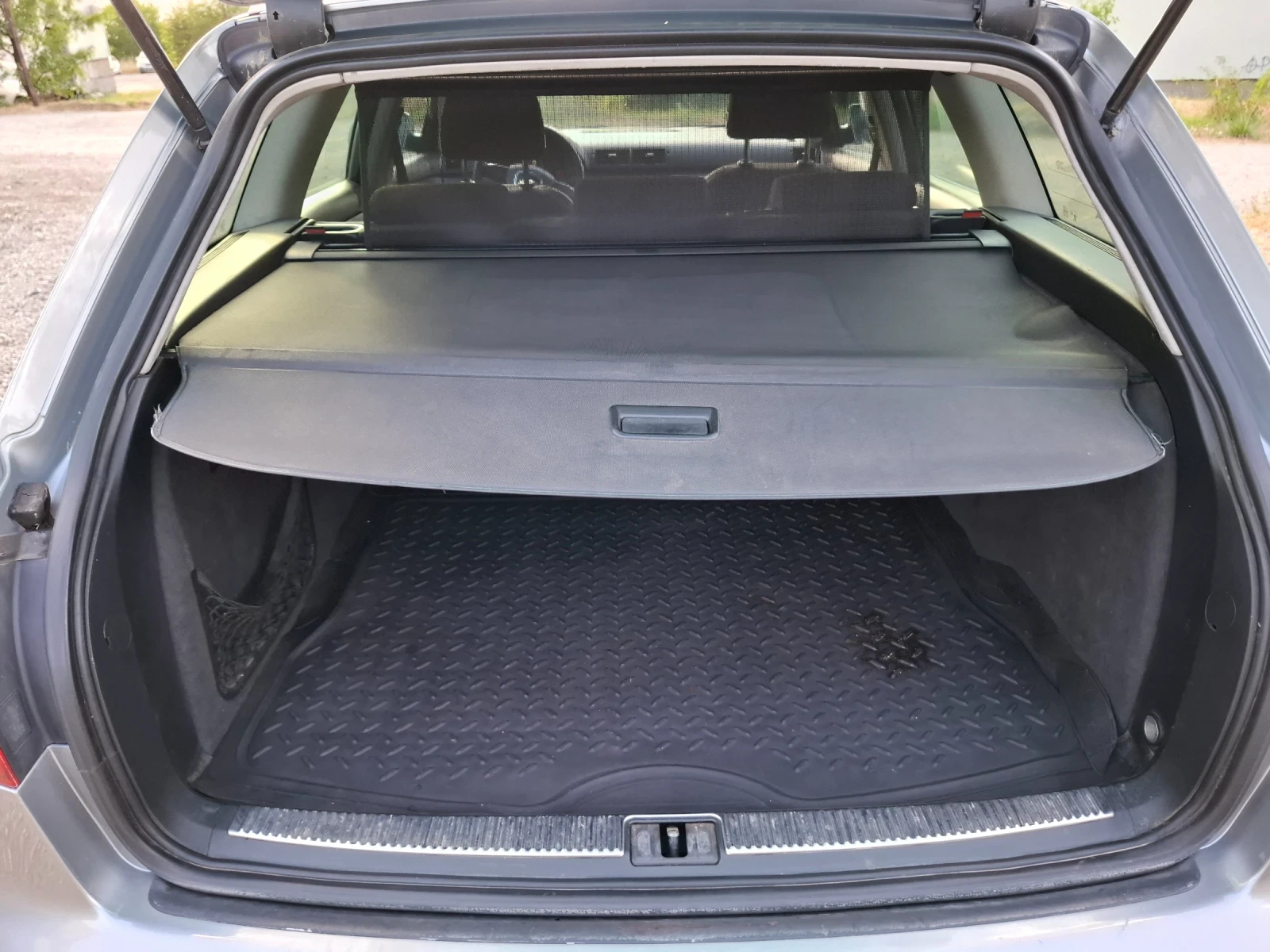 Audi A4 2.0TDI, снимка 2 - Автомобили и джипове - 55645454
