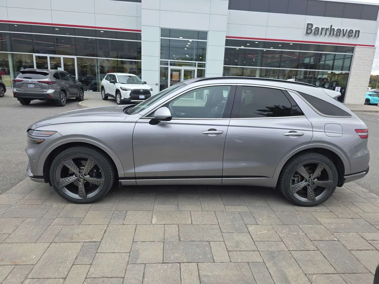 Genesis GV70 * 3.5T Sport Plus * АВТОКРЕДИТ* , снимка 2 - Автомобили и джипове - 56267781