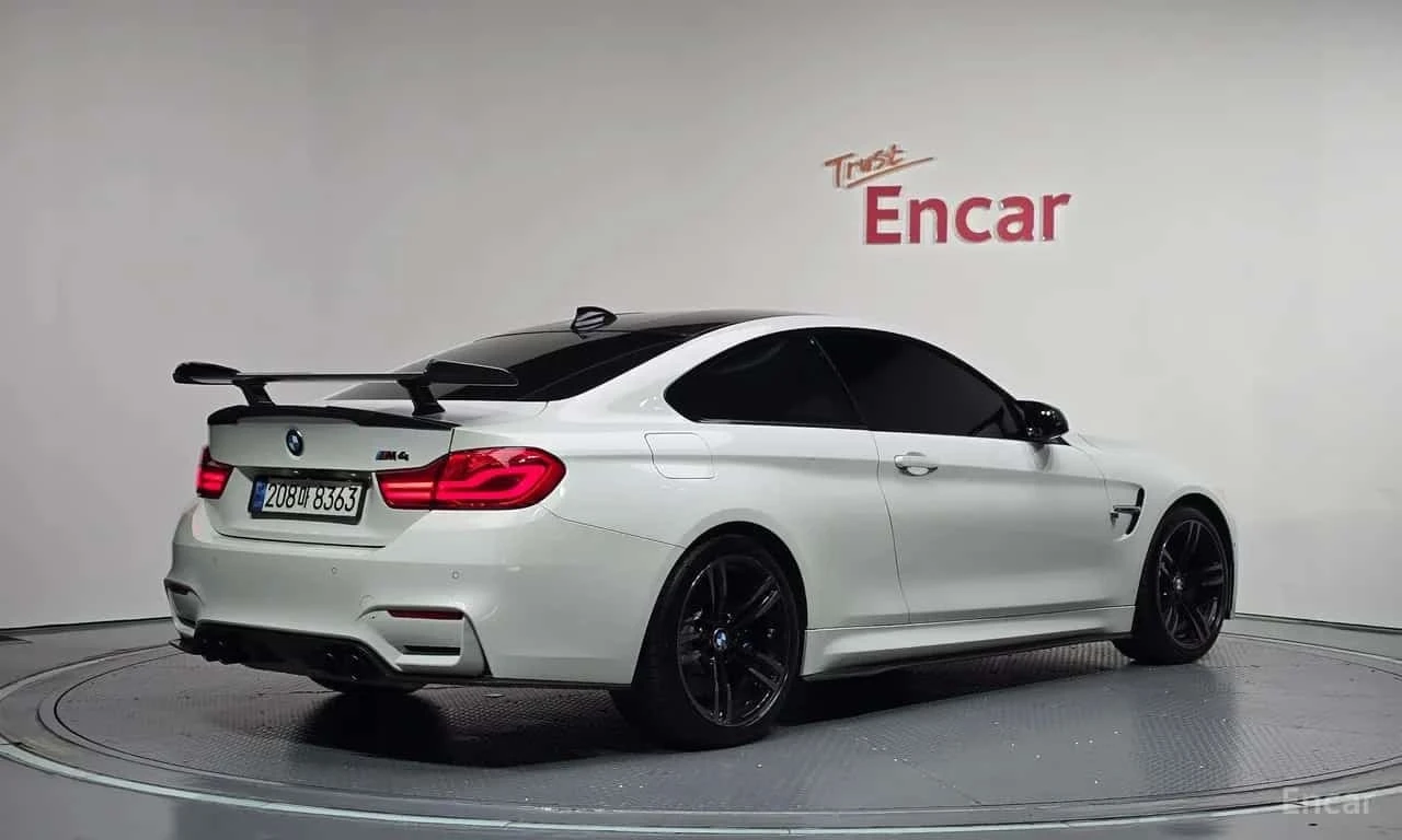 BMW M4 * Coupe * , снимка 2 - Автомобили и джипове - 56290134