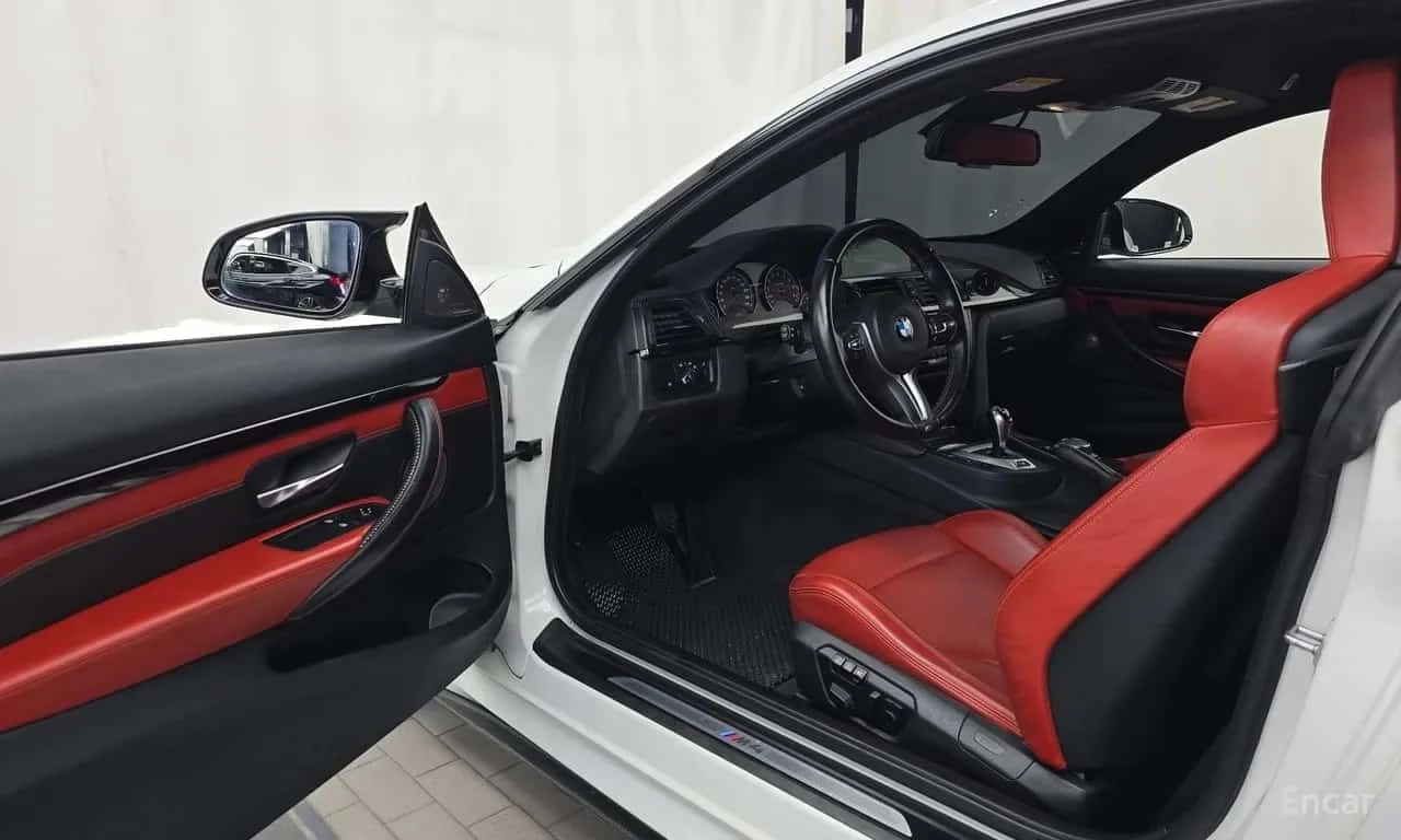 BMW M4 * Coupe * , снимка 10 - Автомобили и джипове - 56290134