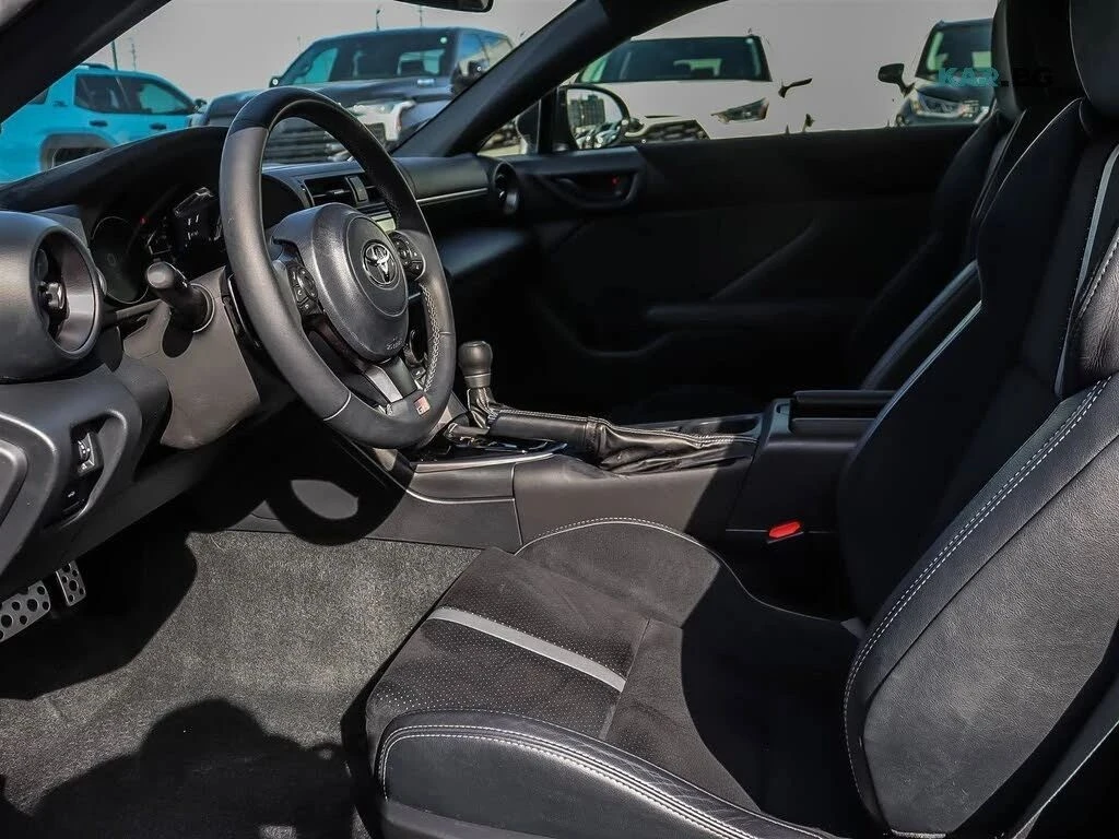 Toyota GR86 | Mobile.bg � ����������� 10
