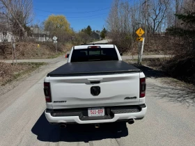 Dodge RAM 1500 * Sport * 5.7 * КОМПЛЕКТ ДЖАНТИ * CARPLAY, снимка 4