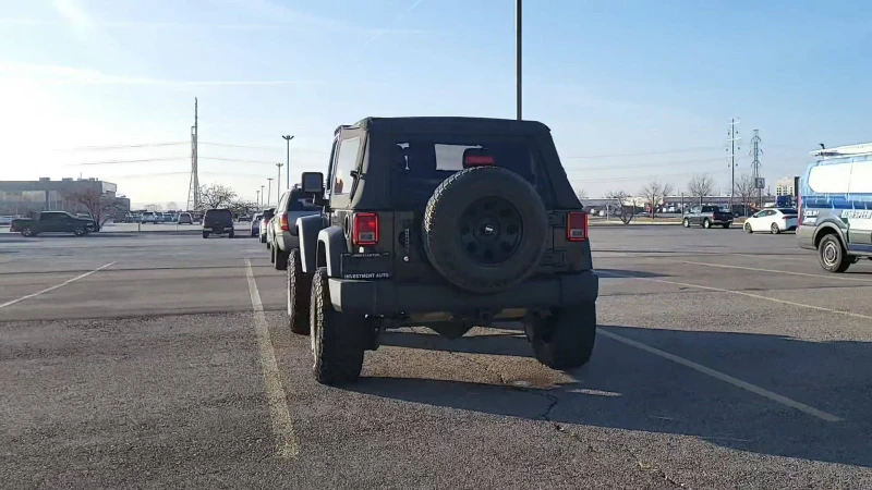 Jeep Wrangler БЕЗ ТОЧКА РЪЖДА ИМА ВИДЕО КРАЙНА ЦЕНА ДО СОФИЯ, снимка 4 - Автомобили и джипове - 48261610