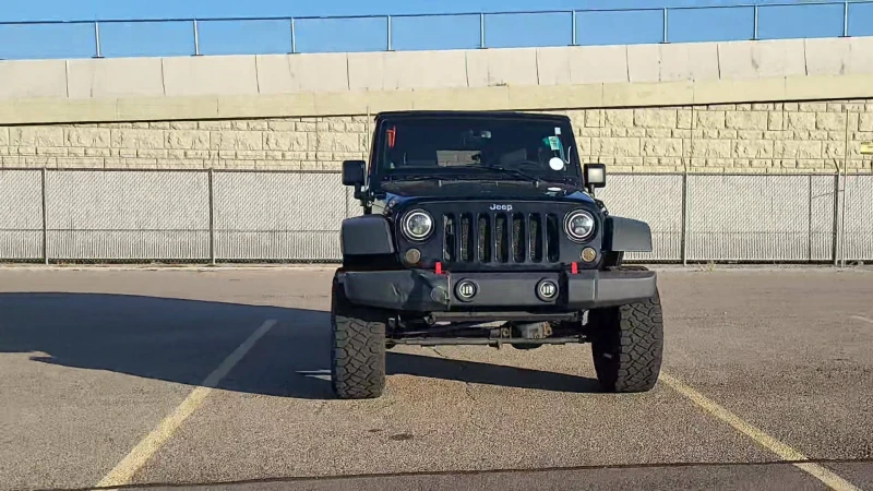 Jeep Wrangler БЕЗ ТОЧКА РЪЖДА ИМА ВИДЕО КРАЙНА ЦЕНА ДО СОФИЯ, снимка 1 - Автомобили и джипове - 48261610