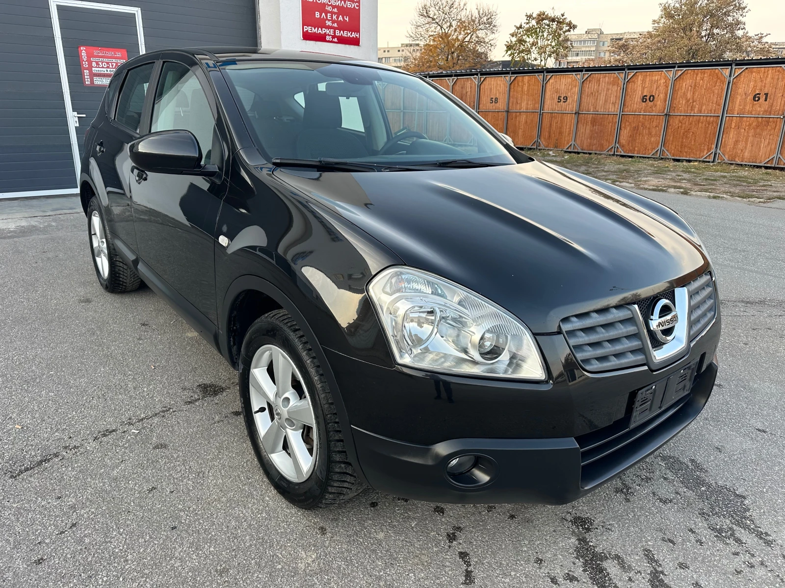 Nissan Qashqai 2.0dCi 4x4 Италия - изображение 9