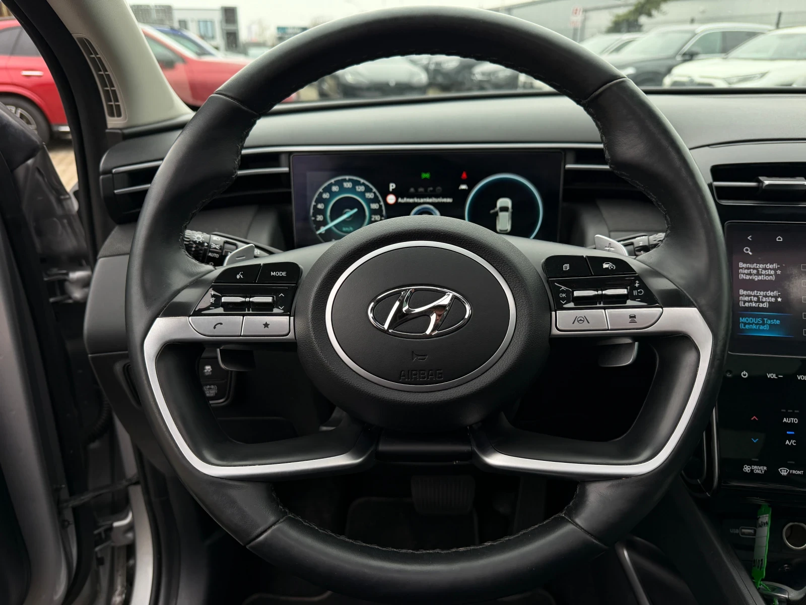 Hyundai Tucson, снимка 6 - Автомобили и джипове - 53983293