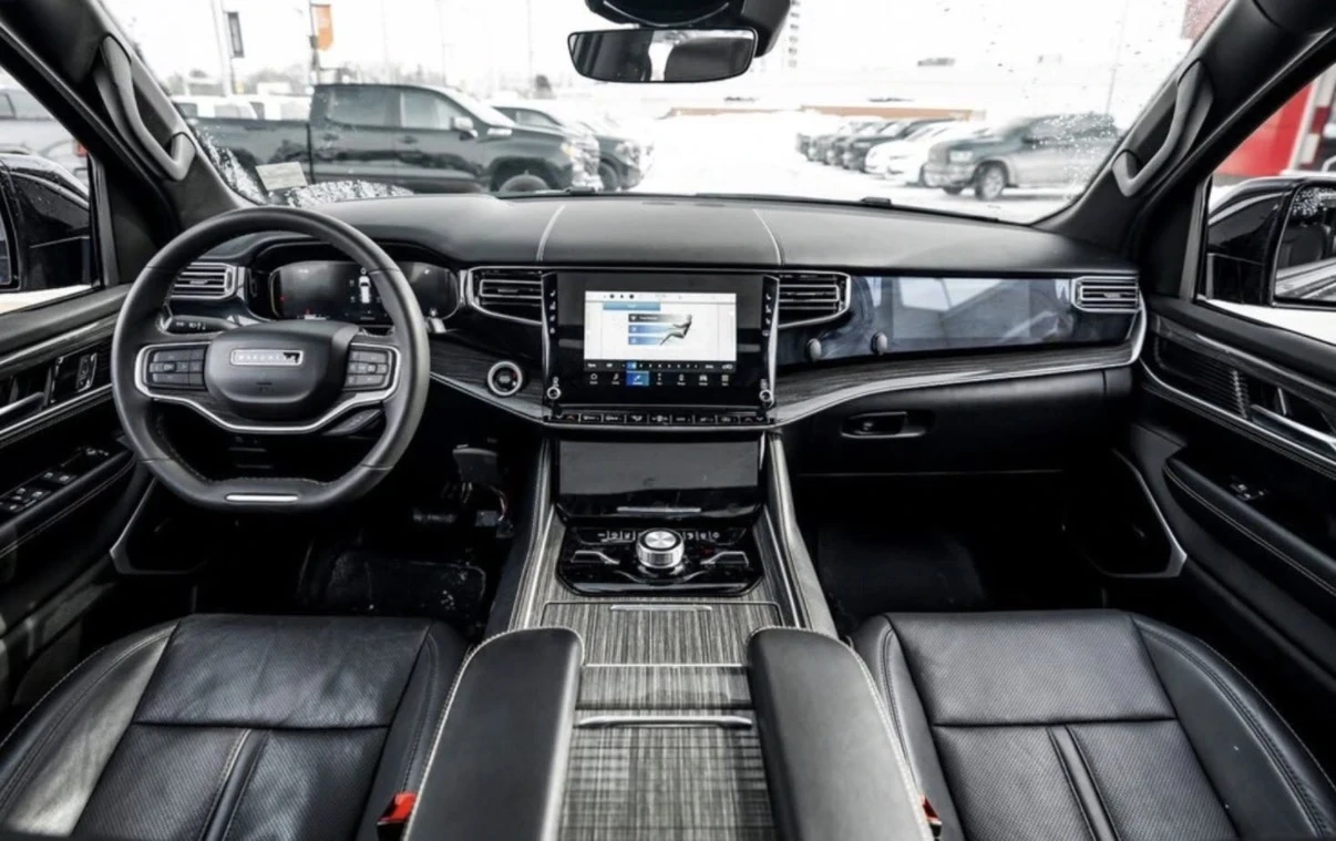 Jeep Grand Wagoneer 5.7 HEMI * ��������� * ���� ���� * TV * Carplay *  | Mobile.bg � ����������� 12