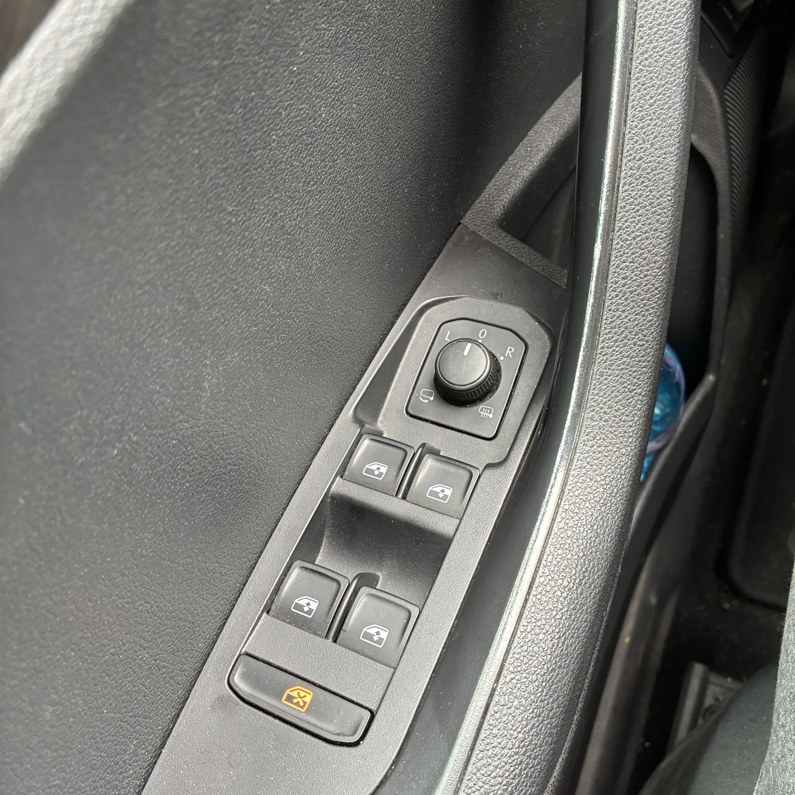 Skoda Karoq, снимка 17 - Автомобили и джипове - 54014467