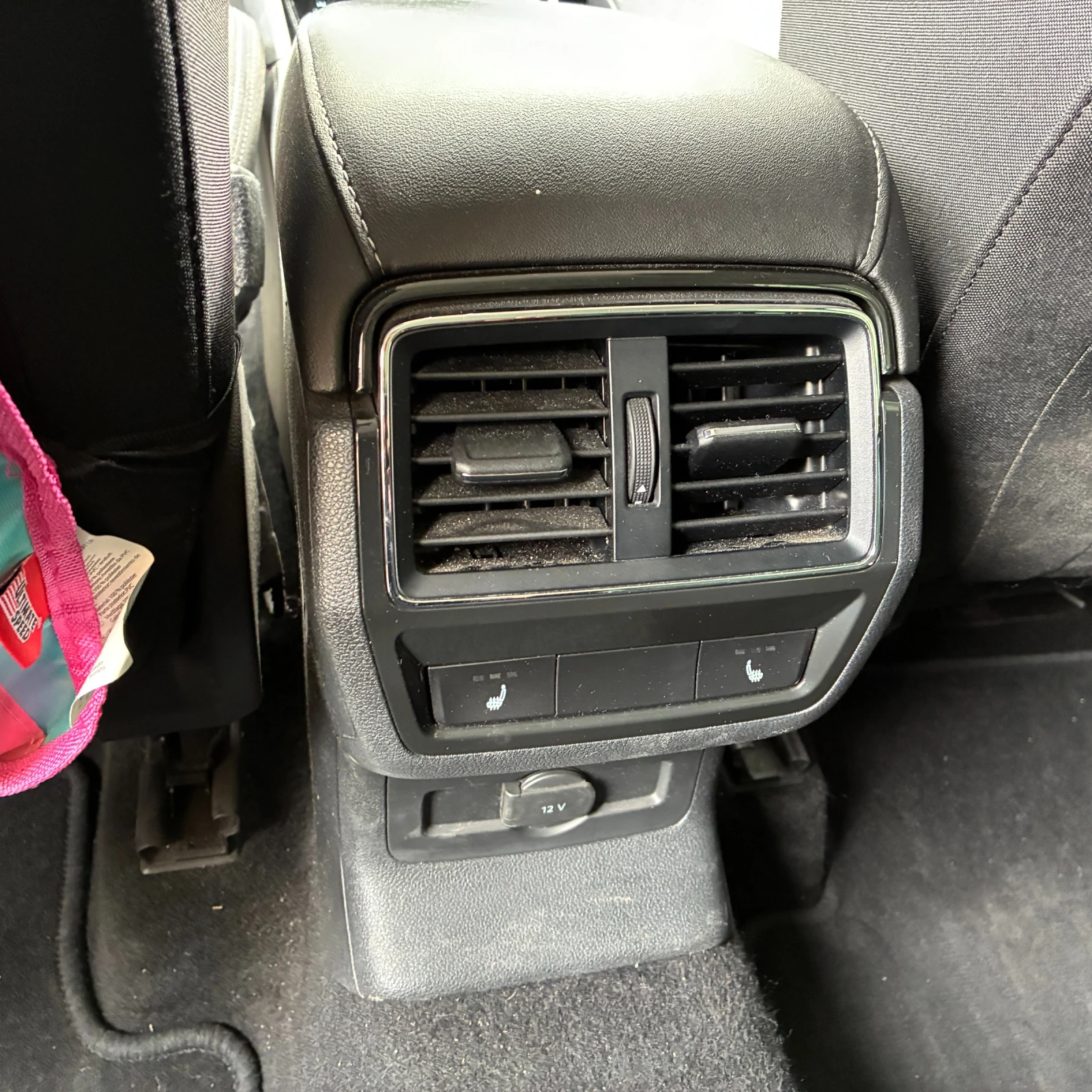 Skoda Karoq, снимка 12 - Автомобили и джипове - 54014467