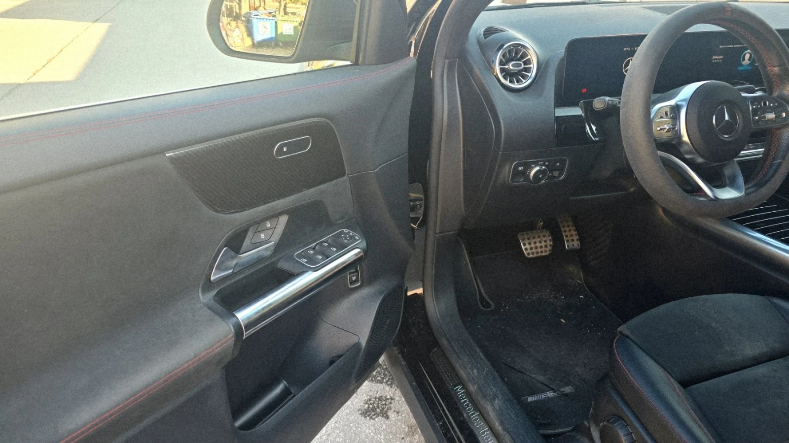 Mercedes-Benz GLA 250, снимка 14 - Автомобили и джипове - 54777652