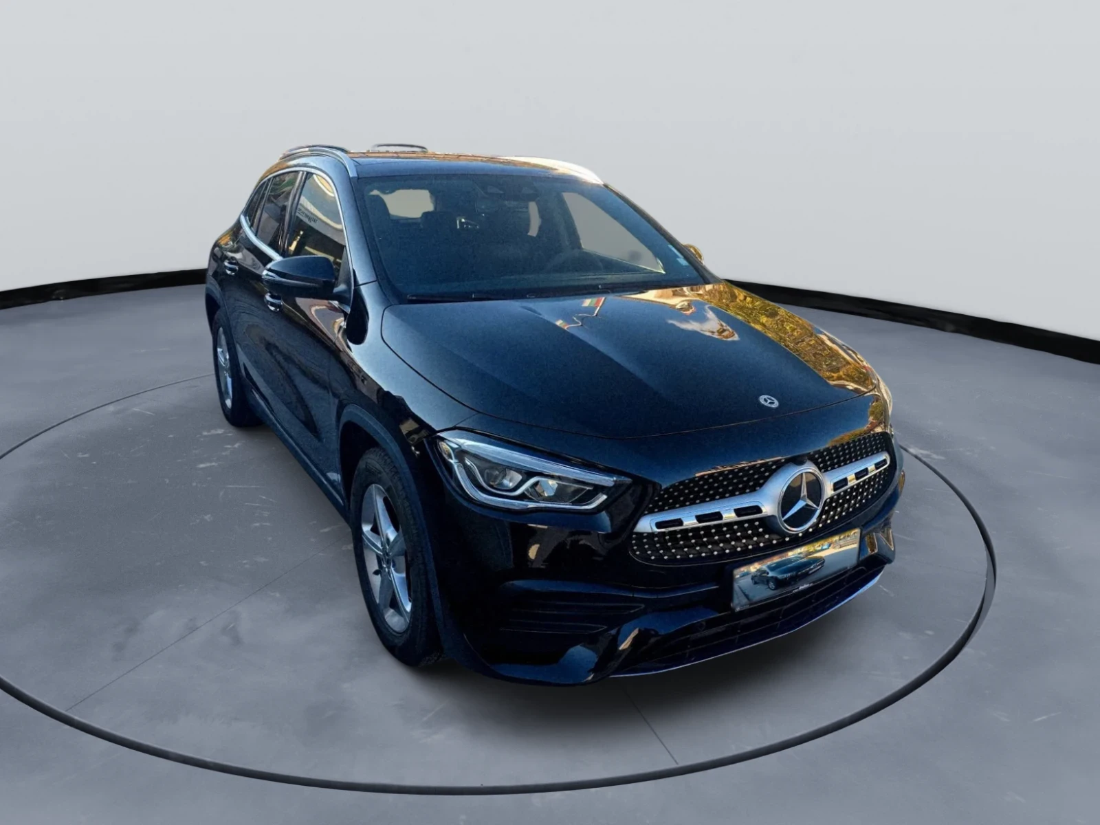 Mercedes-Benz GLA 250, снимка 2 - Автомобили и джипове - 54777652