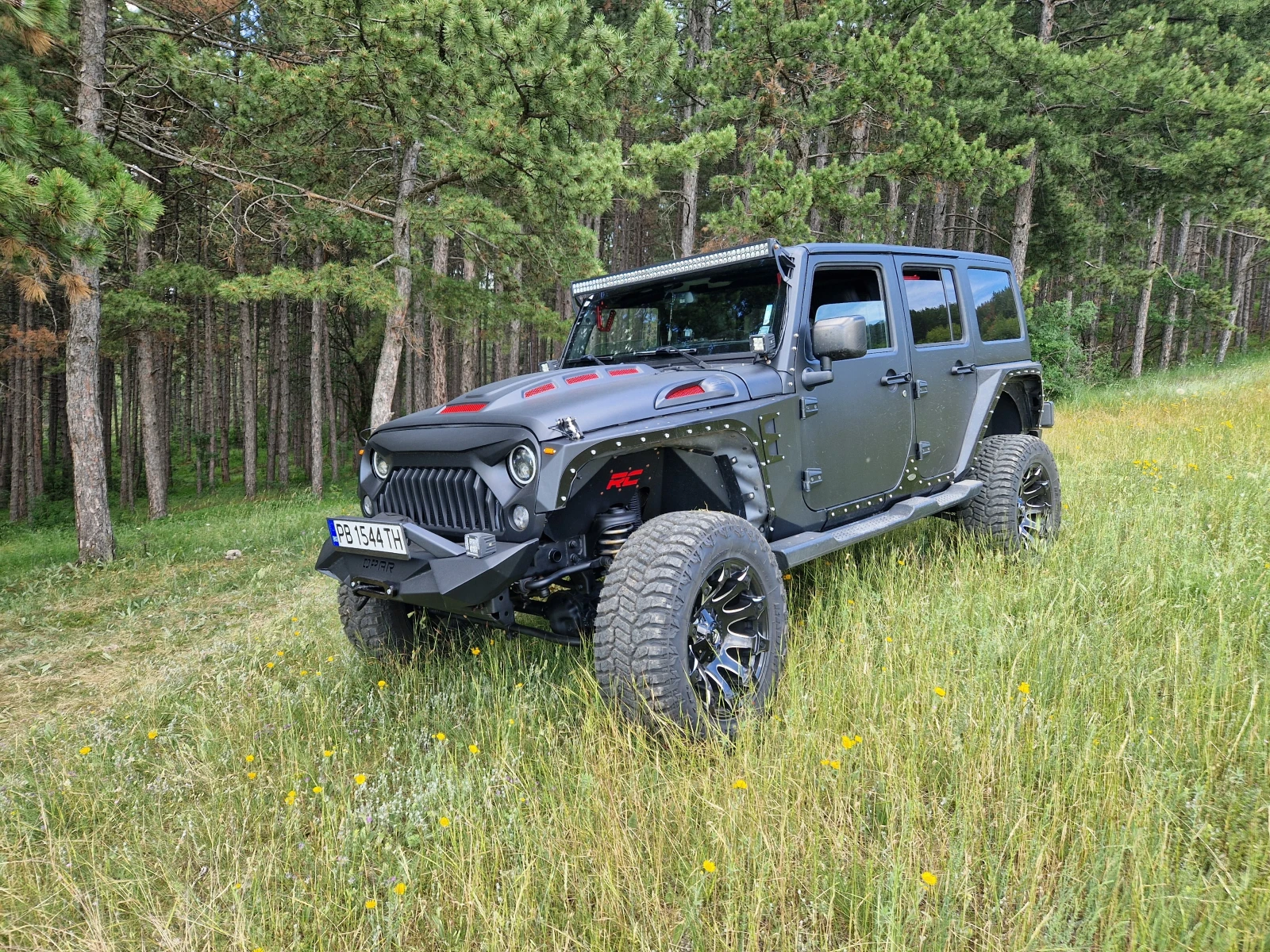 Jeep Wrangler JK  Rubicon Kraken Costom Design Off-Road