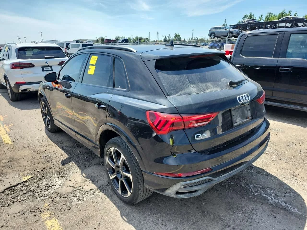 Audi Q3 PROGRESSIV/CARFAX/ДИСТРОНИК/ПАНО/ПОДГРЕВ/S LINE, снимка 4 - Автомобили и джипове - 55317913