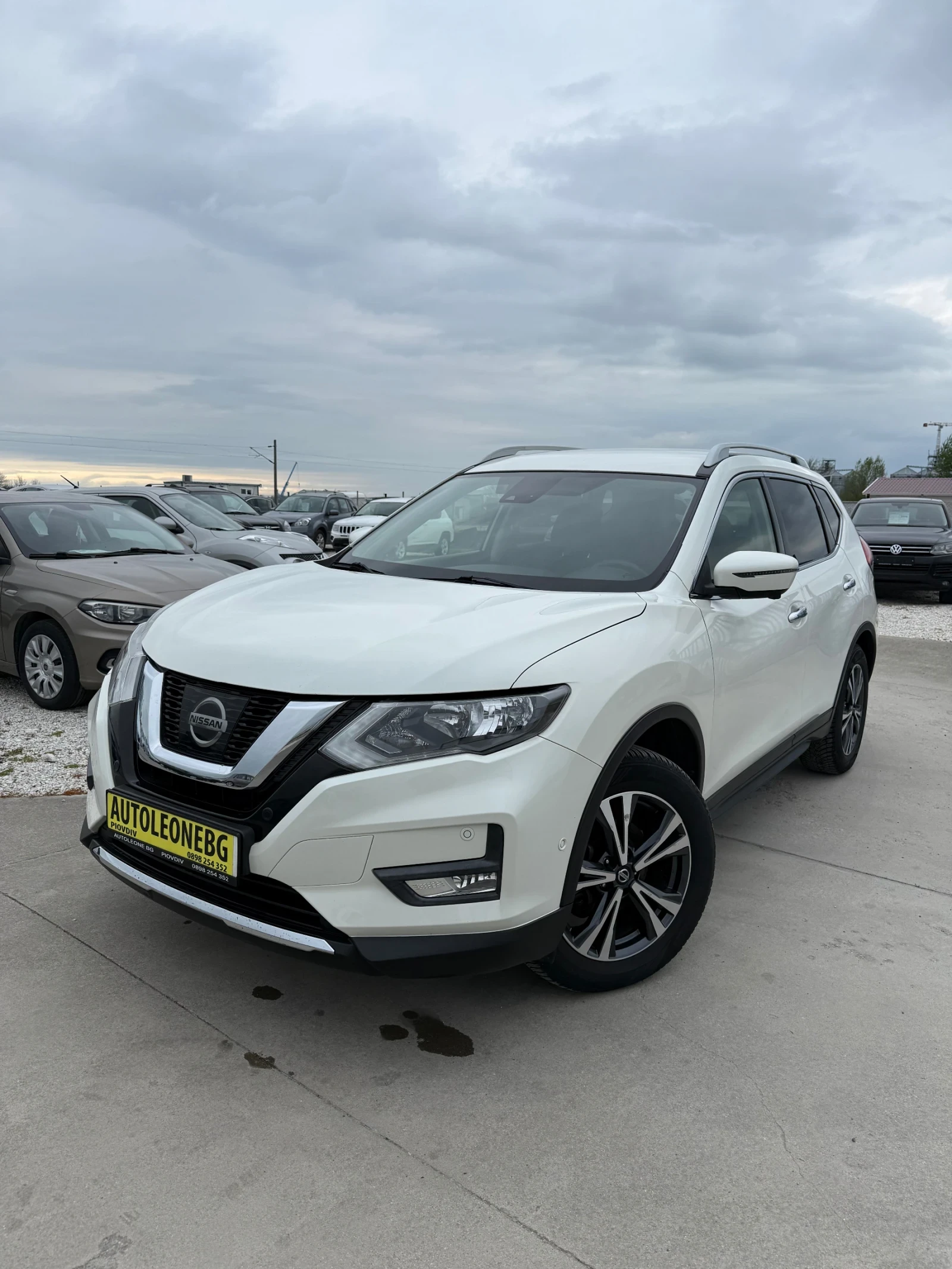 Nissan X-trail 1.6 N-CONNECTA FACELIFT, снимка 3 - Автомобили и джипове - 55787942