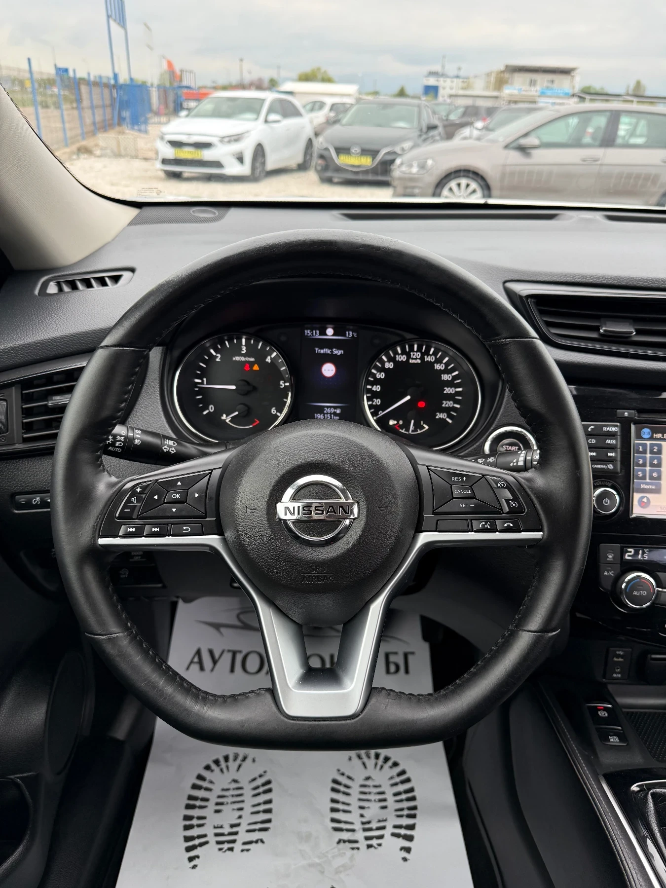 Nissan X-trail 1.6 N-CONNECTA FACELIFT, снимка 10 - Автомобили и джипове - 55787942
