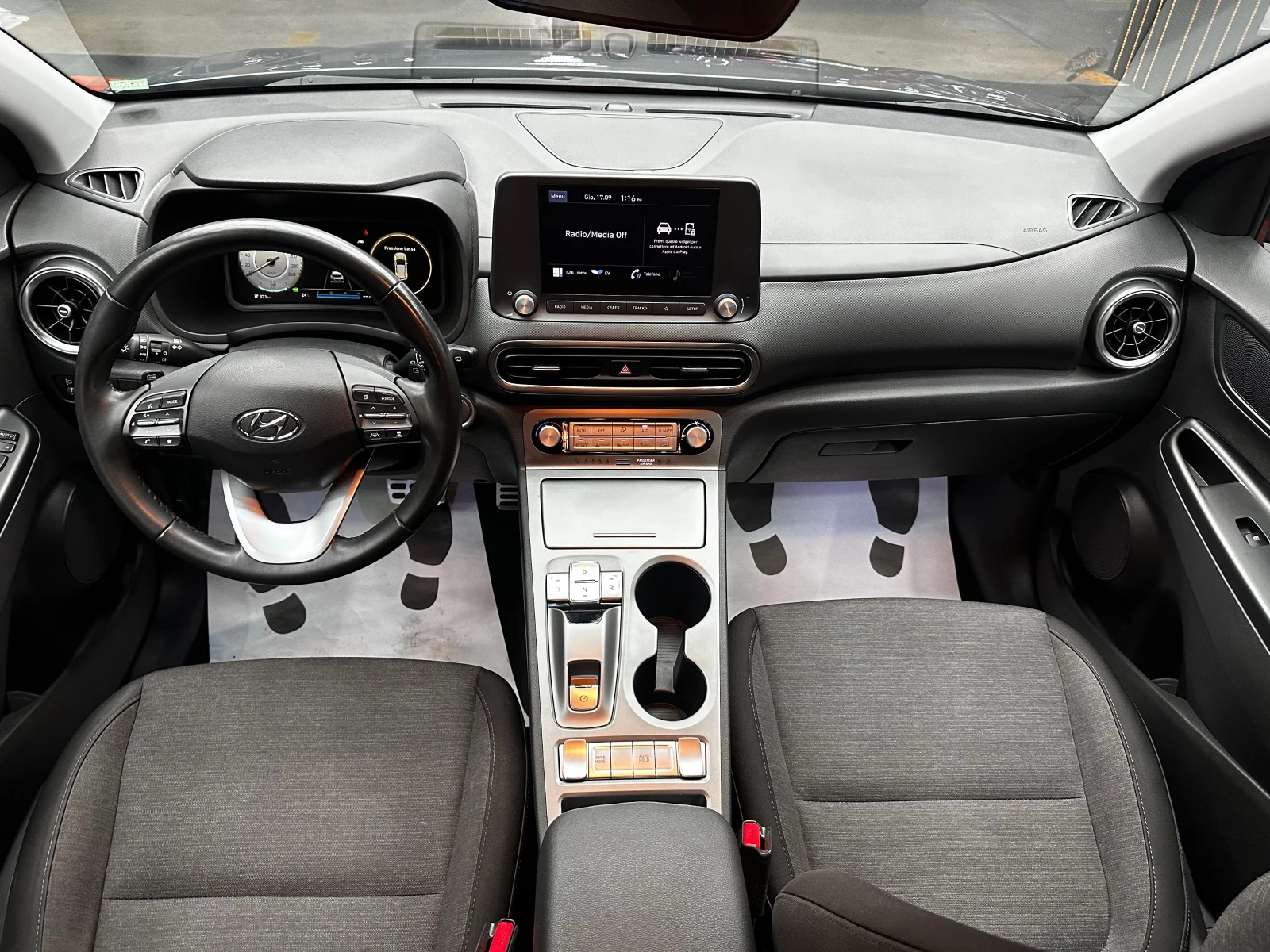 Hyundai Kona 64kw/204hp/XLine/96000км, снимка 9 - Автомобили и джипове - 56124062