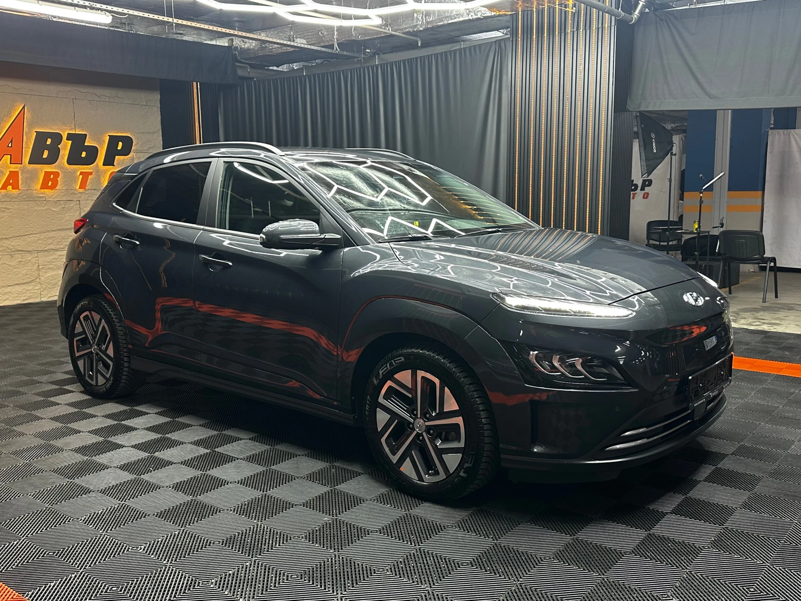 Hyundai Kona 64kw/204hp/XLine/96000км, снимка 4 - Автомобили и джипове - 56124062